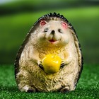 Садовая фигура из гипса «Ёжик с яблоком», 15 см - Фото 1