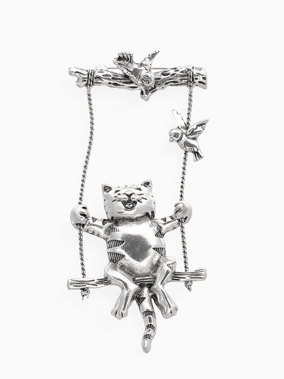 Брошь «Кот на качелях» в чернёном серебре