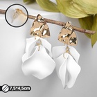 Серьги ассорти "Ветер" мятые треугольники, цвет бело-золотой - фото 809296863