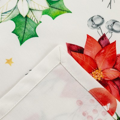 Скатерть новогодняя «Этель» Christmas red flowers 149×180 см с ГМВО, 100% хлопок, саржа 190 г/м²