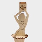 Салфетница деревянная «Вечерний наряд», с подставкой под зубочистки, 25×13×13 см - Фото 4