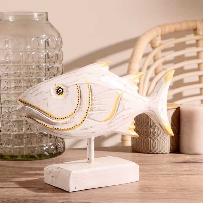 Сувенир на подставке «Рыба белая», 30×8×22 см, дерево
