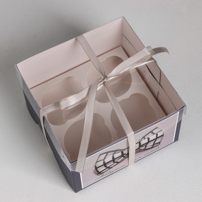 Коробка на 4 капкейка, кондитерская упаковка «Подарок для тебя», 16 х 16 х 10 см - фото 1883554532