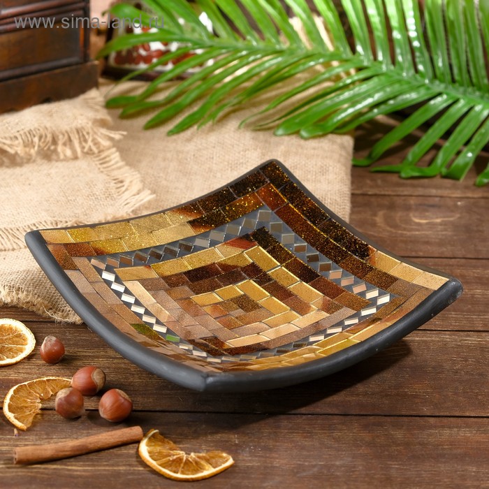 Тарелка декоративная Мими керамика 20х20х5 см