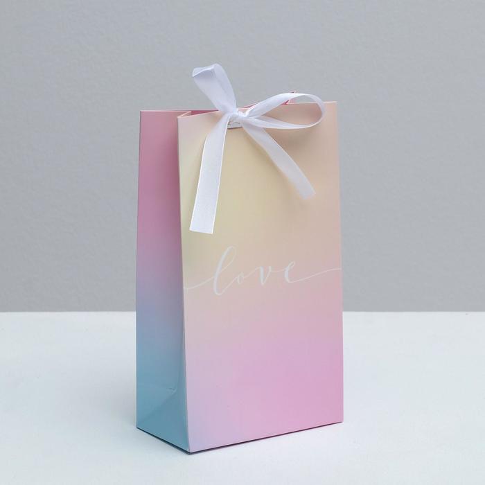 Пакет подарочный с лентой, упаковка, «Love», 13 х 23 х 7 см - Фото 1