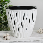 Кашпо для цветов со вставкой «Вдохновение», 5.7 л, d=23.5 см, белое/черное - Фото 1