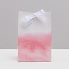 Пакет подарочный с лентой Love, 13 × 19 × 9 см - Фото 2