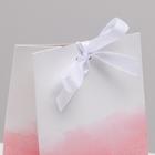 Пакет подарочный с лентой Love, 13 × 19 × 9 см - Фото 3