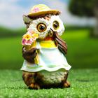 Садовая фигура из полистоуна «Филин в шляпке с букетом», 10×9.5×15 см  (артикул 5155092)  большой выбор товаров оптом и в розницу по низким ценам с доставкой