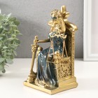 Сувенир полистоун "Богиня Фемида на троне" золотистый с синим 19х10х9 см - Фото 4