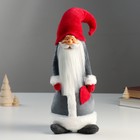Кукла интерьерная "Дедушка Мороз в серой шубе и красном колпаке-шапке" 55х15х16 см - фото 318349058