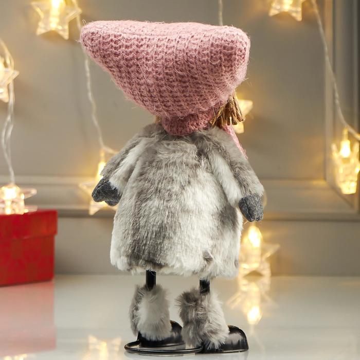 Кукла интерьерная "Девочка в розовой шапке с ушками и белой шубке" 27х10х17 см - фото 1907117167