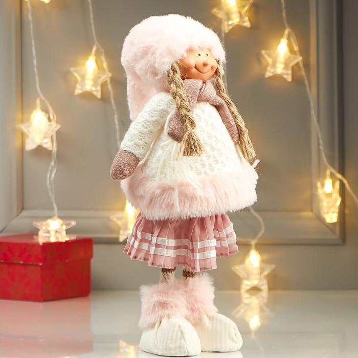 Кукла интерьерная "Девочка в белой шубке и плиссированной розовой юбке" 44х9х15 см - фото 1885042845