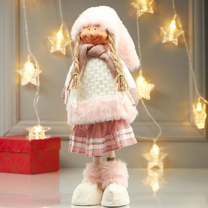 Кукла интерьерная "Девочка в белой шубке и плиссированной розовой юбке" 44х9х15 см - фото 1885042848