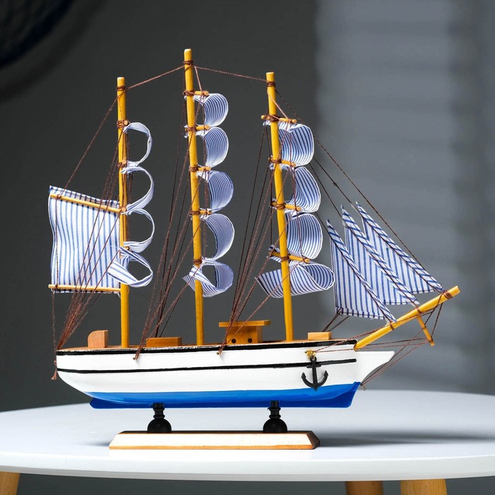 Корабль "Чесма" трехмачтовый сине-белые папруса, 34*7*32см - фото 1898321091