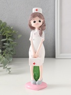 Набор фигурок полистоун «Врач и медсестра», 2 шт., 19.5×4.3×5.7 см - Фото 3