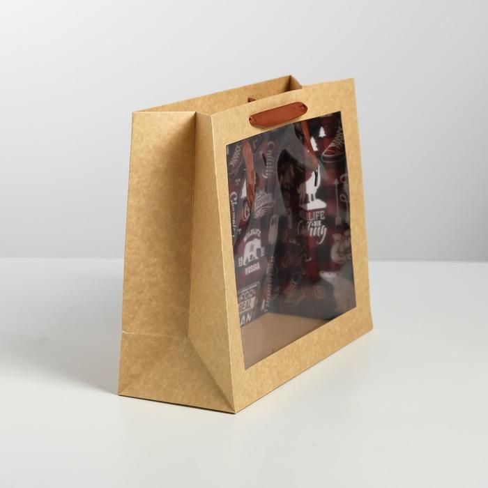 Пакет подарочный крафтовый с пластиковым окном, упаковка, «Man», 31 х 26 х 11 см - фото 1908578199