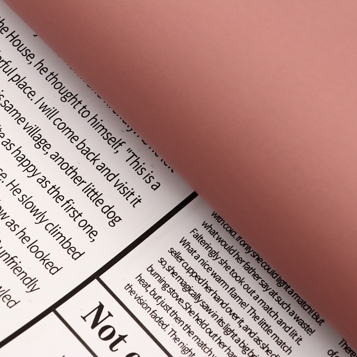 Плёнка матовая двухсторонняя «Газета» красный, 0.58×0.58 м - Фото 1