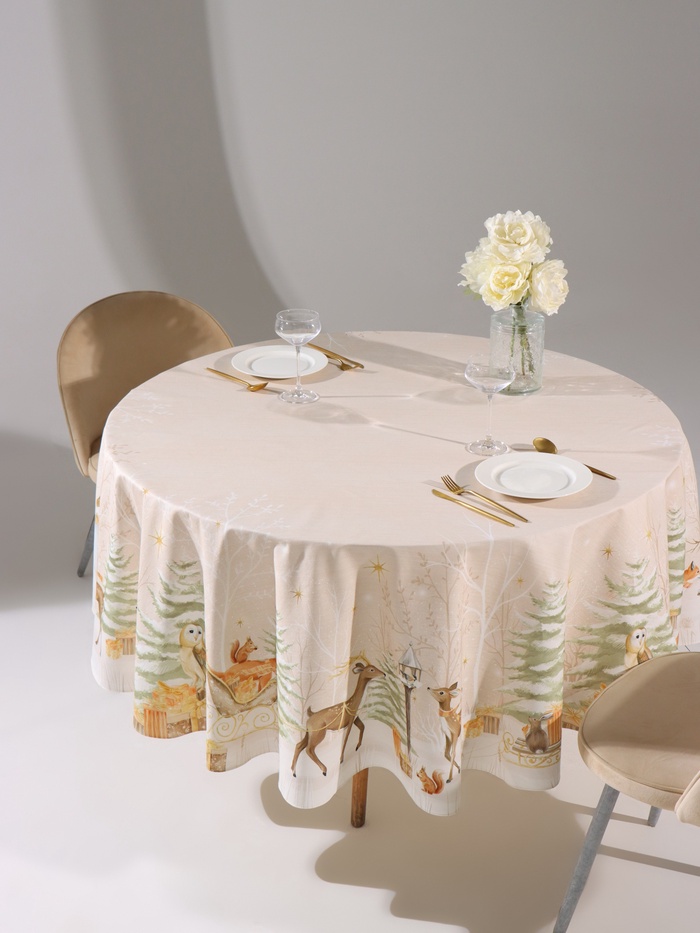 Скатерть новогодняя «Этель» Christmas forest, d=215 ± 3 см с ГМВО, 100% хлопок, саржа 190 г/м²