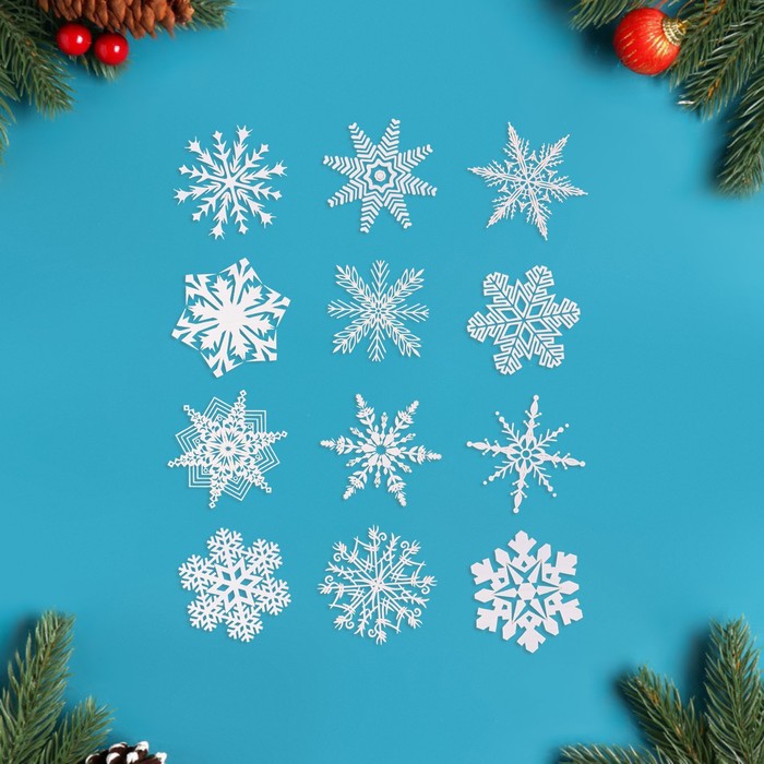 Набор наклеек новогодних "Снежинки" белые, 29,2 х 38,1 см - фото 1899799555