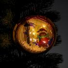 Новогодний шар с деревянной фигуркой и подсветкой «Мишка и фонарь» 12х12 см 4926995 - фото 16407580