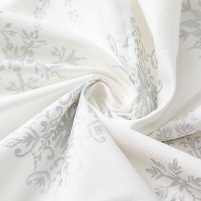 Скатерть новогодняя «Этель» Серебряные снежинки 149×220 ±3 см, 100%хл, 190 г/м²