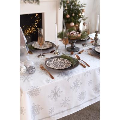 Скатерть новогодняя «Этель» Серебряные снежинки 149×220 ±3 см, 100%хл, 190 г/м²