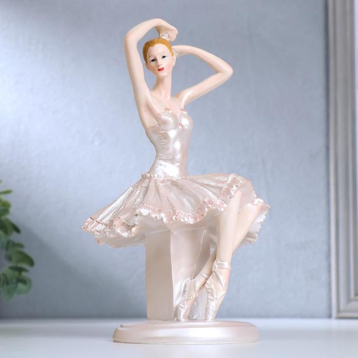 Сувенир полистоун "Балерина готовится к сцене в перламутро-розовой пачке" 21х11х12 см - фото 9035592