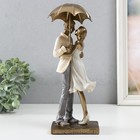 Сувенир полистоун романтика "Влюблённые под зонтом" беж 28х10,5х11,5 см - фото 320094004