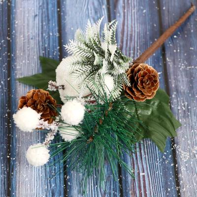 Еловая ветка декоративная «Зимнее волшебство. Очарование», 21 см