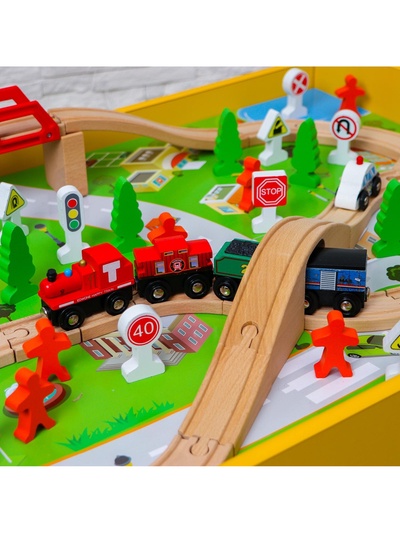 Железная дорога, 90 элементов, стол в комплекте, 100×55×40 см