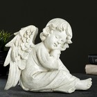 Фигура "Ангел спящий на коленке" 23х18см - фото 9044325