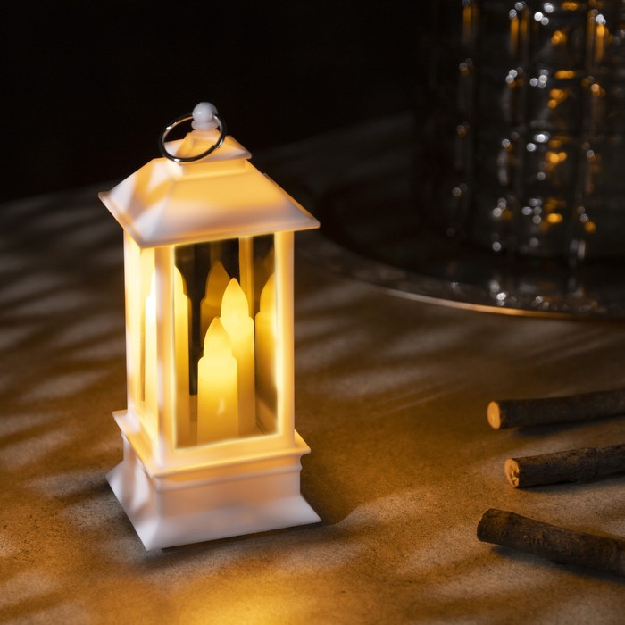 Светодиодная фигура «Белый фонарь со свечками» 5.5 × 13 × 5.5 см, пластик, батарейки AG13х3, свечение тёплое белое - Фото 1
