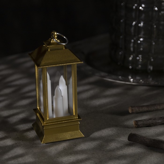 Светодиодная фигура «Золотистый фонарь со свечками» 5.5 × 13 × 5.5 см, пластик, батарейки AG13х3, свечение тёплое белое - фото 1907129250