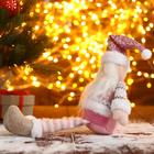 Мягкая игрушка "Дед Мороз в розой шапочке-длинные ножки" 11х37см, бело-розовый - Фото 2