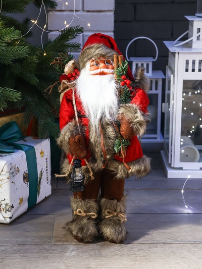 Дед Мороз под ёлку «Зимнее волшебство. Новогодняя игрушка в красной шубке с веточками», 45 см