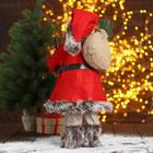Дед Мороз "В красной шубке с лыжами и подарками" 45 см - Фото 3
