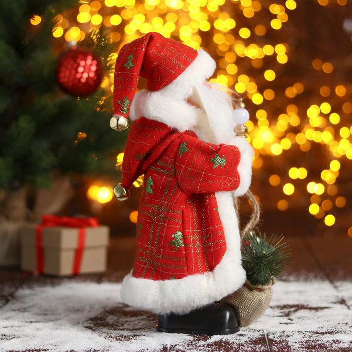 Дед Мороз "В красно-белой шубке в клетку с подарками" двигается, 17х30 см - фото 1908587812