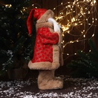 Дед Мороз под ёлку «Зимнее волшебство. В красной шубке в клетку с подарками» двигается, 40 см - Фото 5