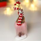 Сувенир полистоун "Олешка в полосатом шарфе и пуховой юбке" МИКС 14х5х5 см - фото 21107671