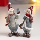 Фигурка полистоун «Снеговик в вязанном наряде и шапке-колпаке», 9.3×4.3×2.5 см, МИКС - Фото 1