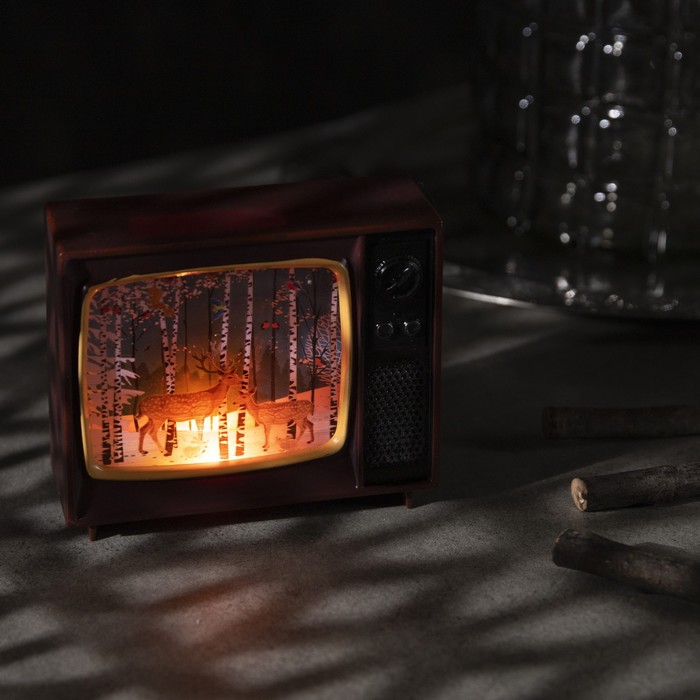 Светодиодная фигура «Телевизор с оленями» 10 × 8 × 4 см, пластик, батарейки CR2032х2, свечение мульти (RGB) - фото 1907130460