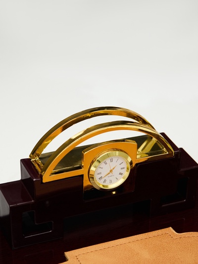 Набор настольный 6в1 (блок д/бумаг, подаст. д/печати, карандашница, часы, визитница,глобус)