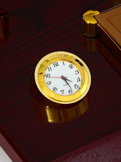 Набор настольный 5в1 с визитницей и часами, красное дерево