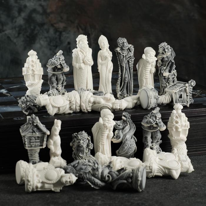 Шахматы подарочные «Русские сказки», 32 шт. фигуры (по 11 см) и доска