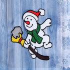 Наклейка на стекло "Снеговик с метлой в снегу" 14х11 см - фото 321278640