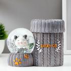 Сувенир полистоун водяной шар свет/для ручек "Котик и клубок" d=8 см МИКС 12,6х15,2х7,5 см - фото 25266046