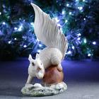 Фигурка полистоун «Белка на большом орехе», 30×17×12 см - Фото 1