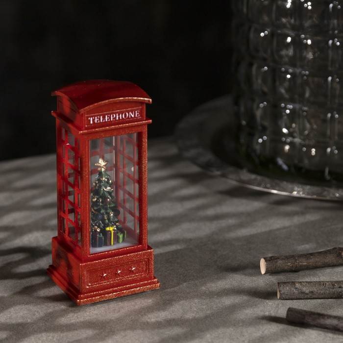 Светодиодная фигура «Ёлка в телефонной будке» 5.3 × 12 × 5.3 см, пластик, батарейки AG13х3, свечение тёплое белое - фото 1907136344