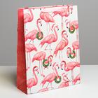 Пакет ламинированный вертикальный «Новогодний фламинго», L 31 х 40 х 11,5 см, Новый год - фото 321278870